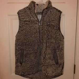 grey sherpa zip up vest